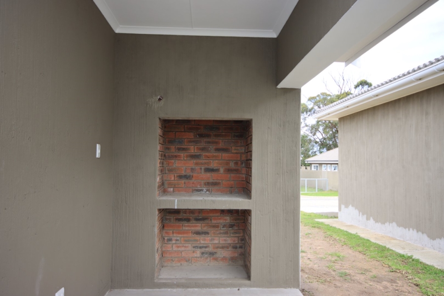 3 Bedroom Property for Sale in Kidds Beach Eastern Cape